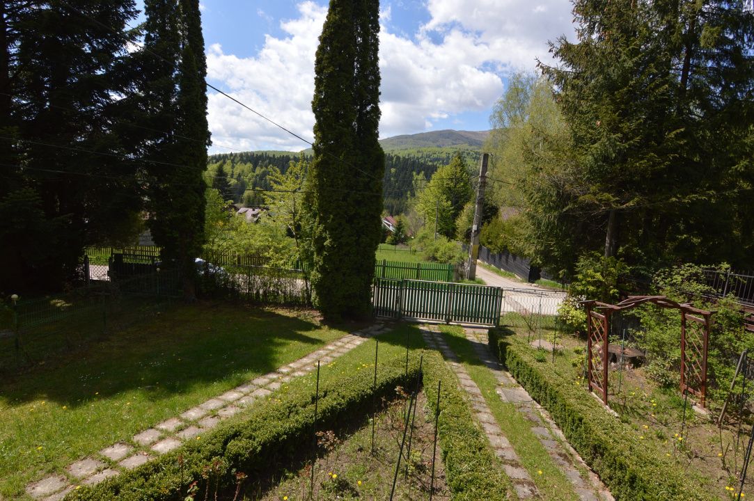 VANZARE VILA 6 CAMERE MANECIU-CHEIA – fotografia 33 din 40