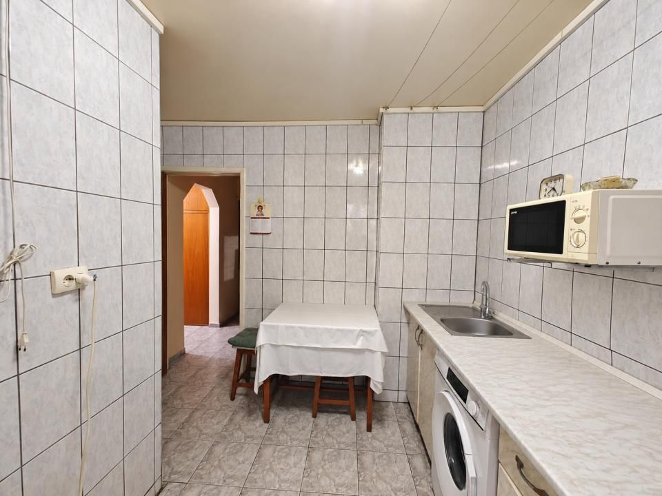 Drumul Taberei | 2 camere | 49 mp | Decomandat | Metrou la 6 minute – fotografia 10 din 12
