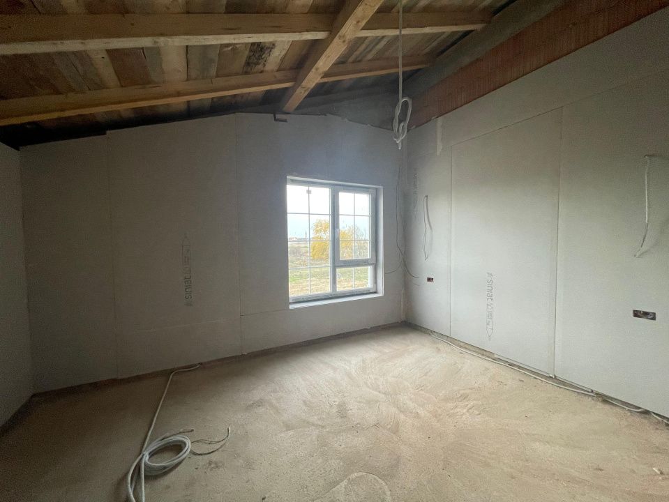 Duplex 4 camere despartit prin camera tehnica Calea Medves Mosnita – fotografia 6 din 13