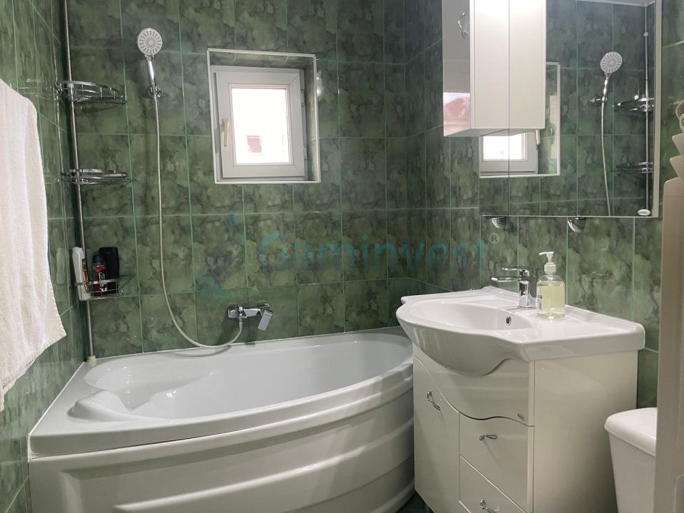 Apartament cu 3 camere de inchiriat si loc de parcare, Rogerius, Oradea – fotografia 11 din 16