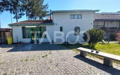 Casa de inchiriat 90 mp 3 camere curte 370 mp aproape de mall Cisnadie