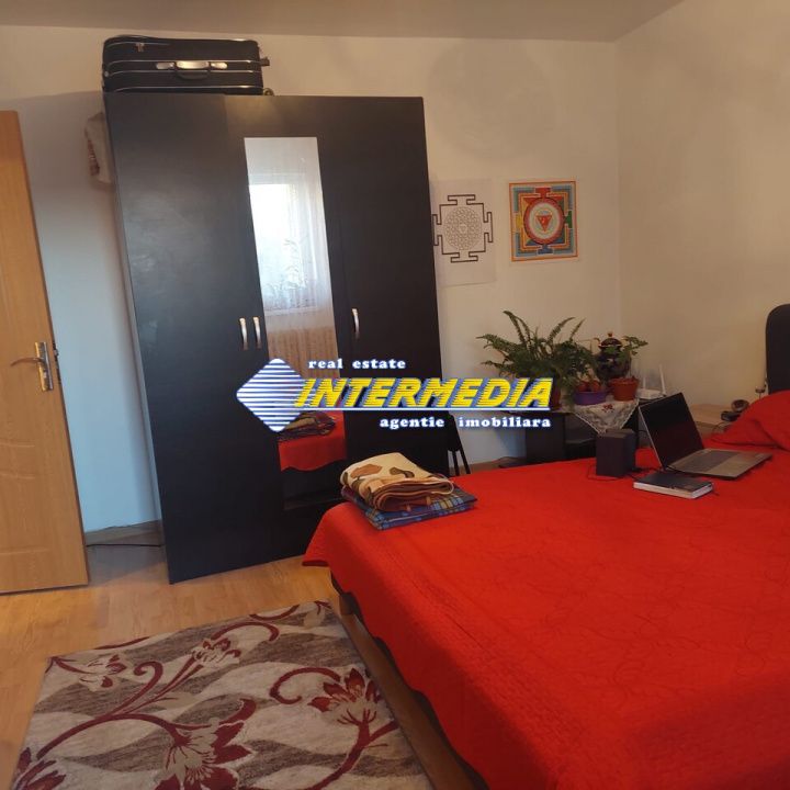 Garsoniera de vanzare in Cetate etaj 1 decomandata – fotografia 5 din 8