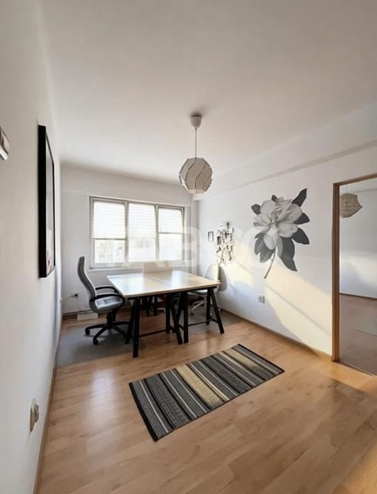 Apartament cu 2 camere de vanzare zona Ultracentrala la cheie cu lift – fotografia 3 din 7