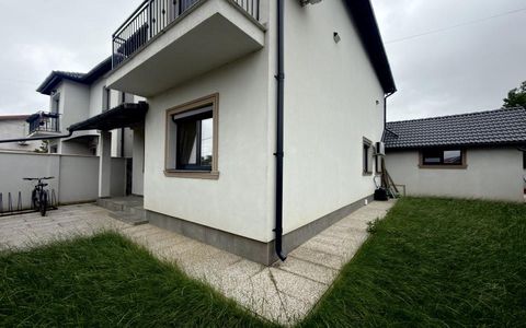 Duplex cu 5 camere, 140mp utili, 300mp teren in Utvin