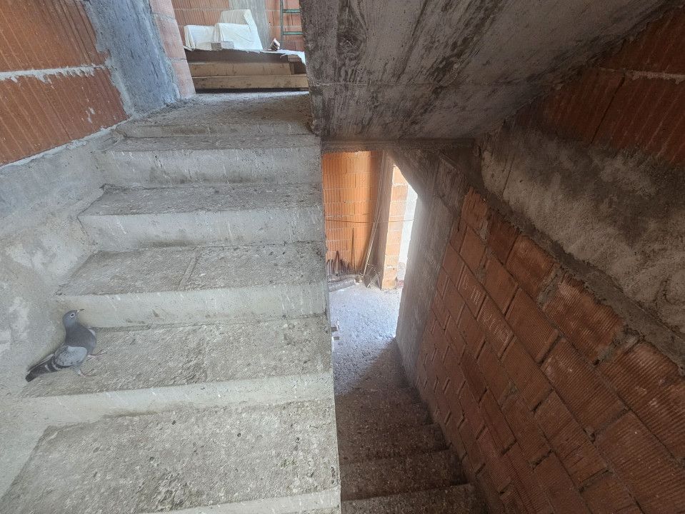 Voluntari-Catedrala, vila 7 camere P+1+M, teren 347mp – fotografia 14 din 25