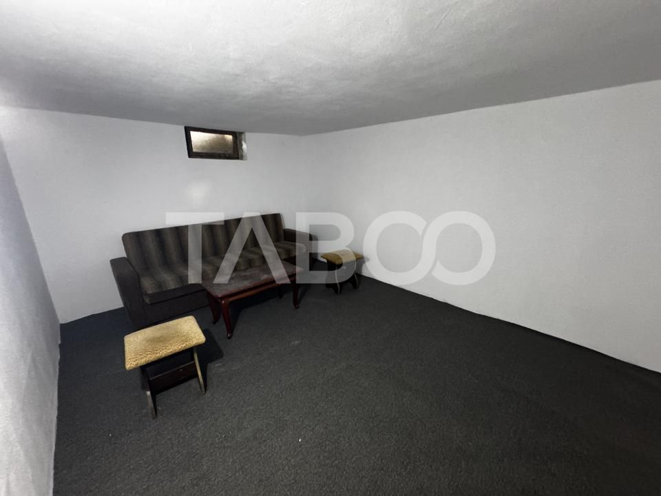 Apartament renovat la casa cu 3 camere 60 mpu pivnita Piata Cluj Sibiu – fotografia 11 din 11