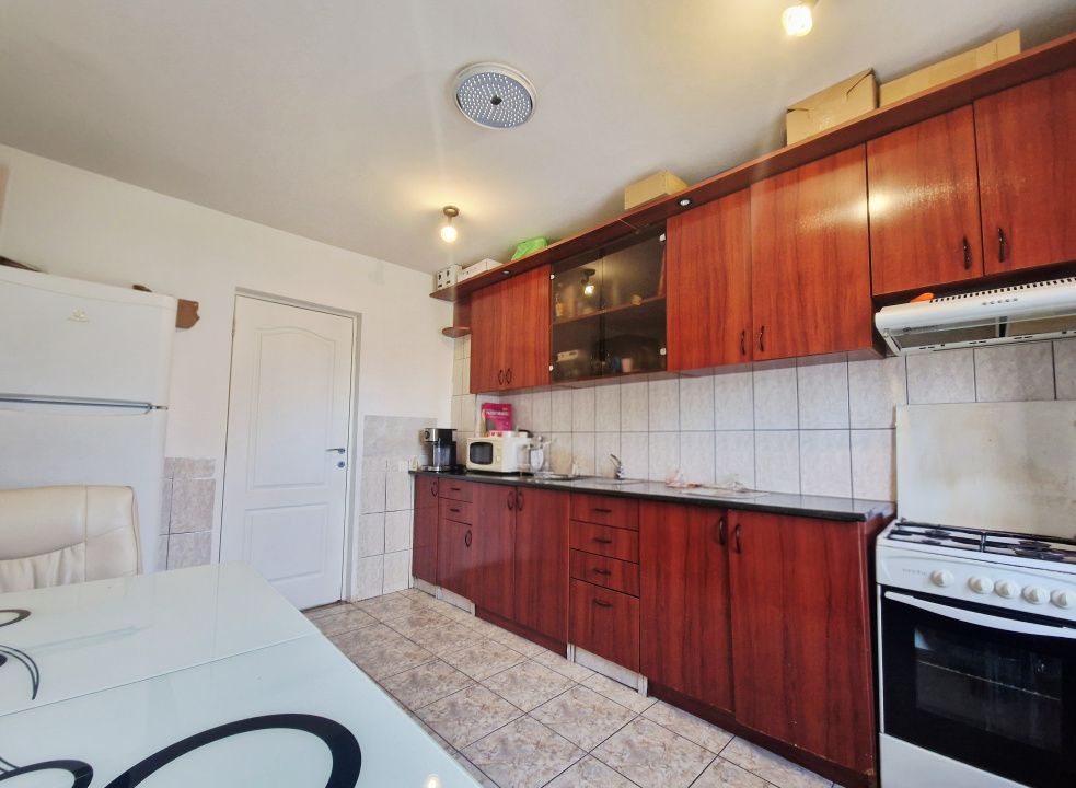 Apartament luminos decomandat in zona Spitalului de Recuperare – fotografia 7 din 16