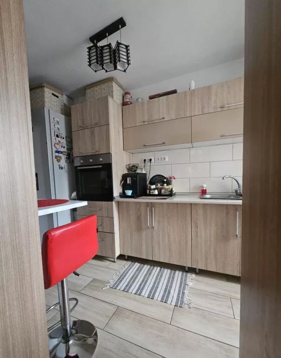 Apartament 3 camere CETATE Bulevard Etaj 3 Renovat Total Mobilat Beci Parcare – fotografia 10 din 22