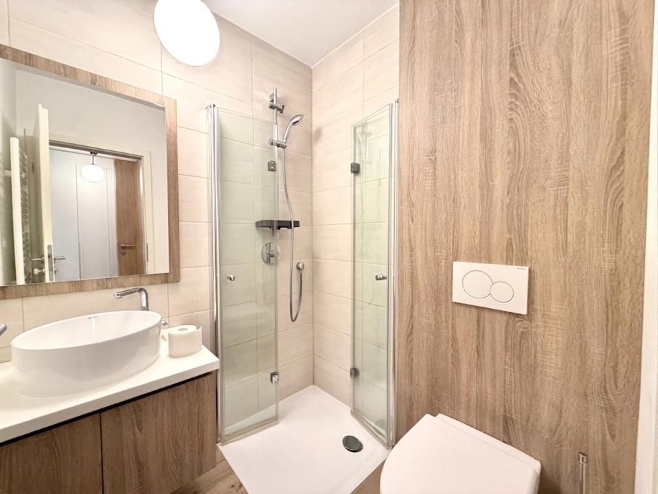 Triplex de lux, 4 camere, 101 mp utili, 150 mp teren - Dumbravita – fotografia 10 din 14