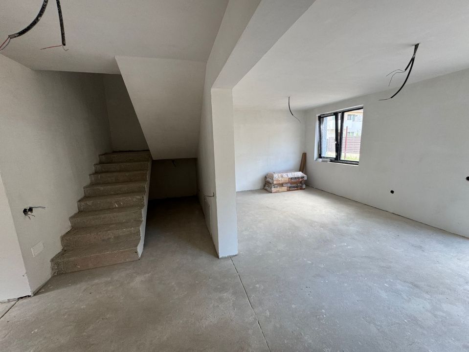 Duplex in Tauti, 4 camere, 120mp, 240mp teren – fotografia 8 din 16