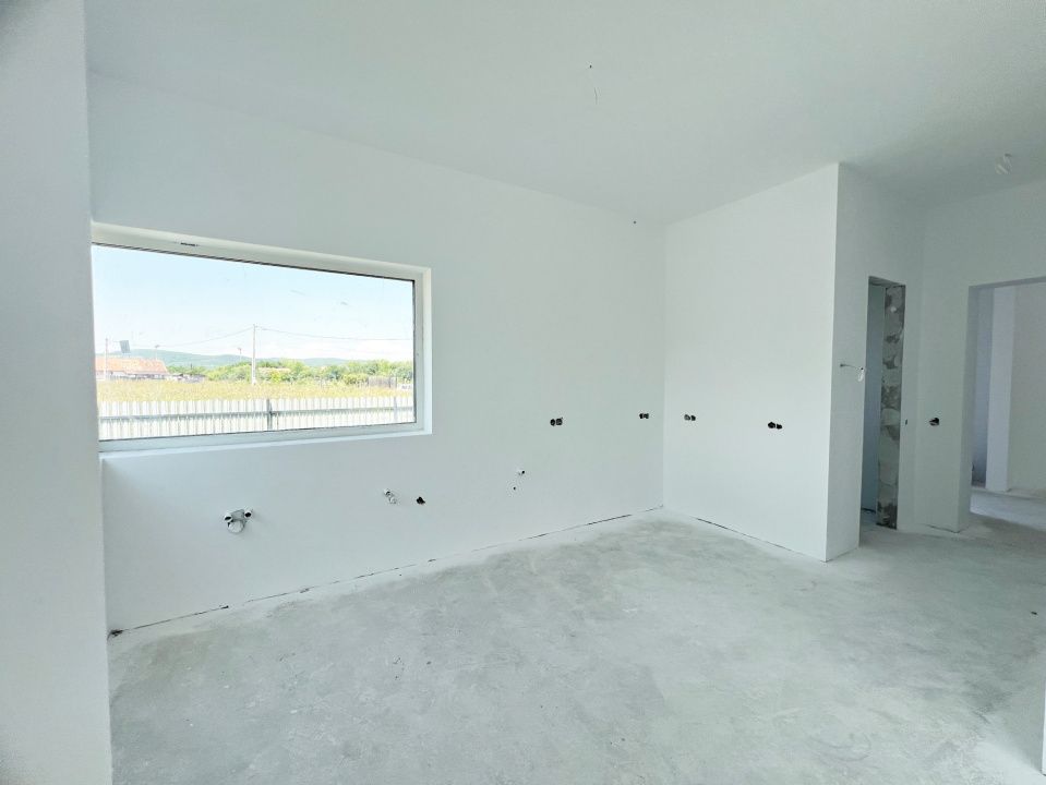 Casă single în Cristian, Sibiu - 4 Camere, 2 Terase, Teren 486 – fotografia 17 din 41