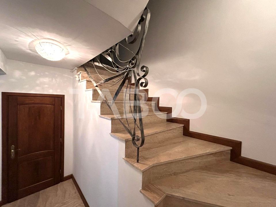 Casa de vanzare cu 5 camere garaj incalzit 2 bai in zona Tilisca Sibiu – fotografia 17 din 36