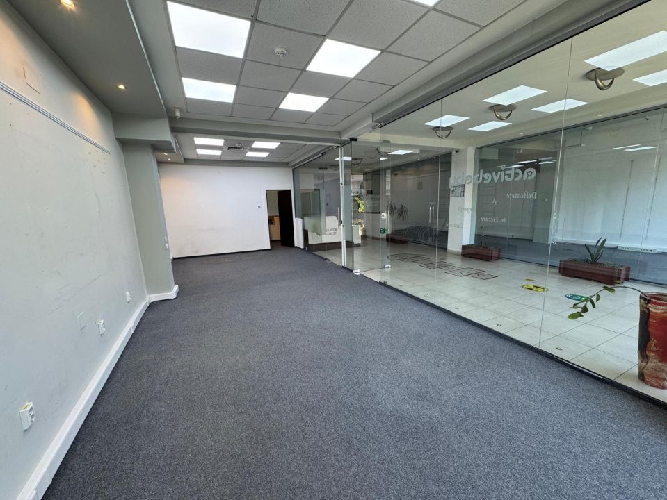 Închiriere spațiu comercial cu vitrină, 50 mp.,  în Centrul Clujului! – fotografia 4 din 7