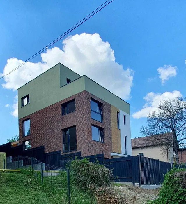 Casă individuală, arhitectură modernă, 240 mp utili, teren 400 mp | Gruia – fotografia 3 din 8