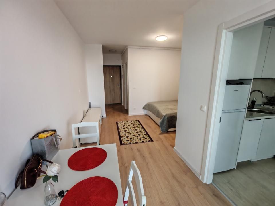 Inchiriere garsoniera si loc de parcare subteran in Hills Titanium – fotografia 3 din 10