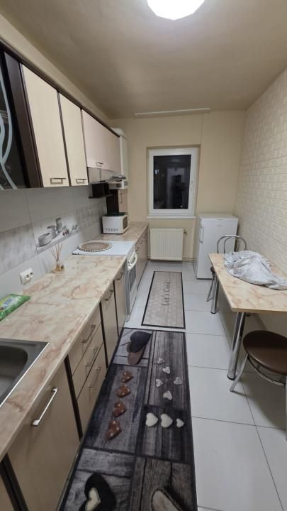 Apartament 3 camere decomandate, 77 mp, balcon, aer condiționat, Terezian, Sibiu – fotografia 3 din 8