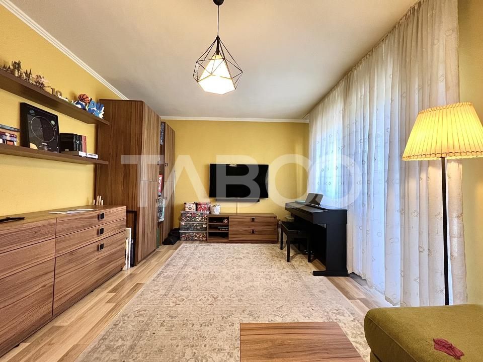 Apartament cu 3 camere decomandate de vanzare in cartierul Marasti – fotografia 3 din 15