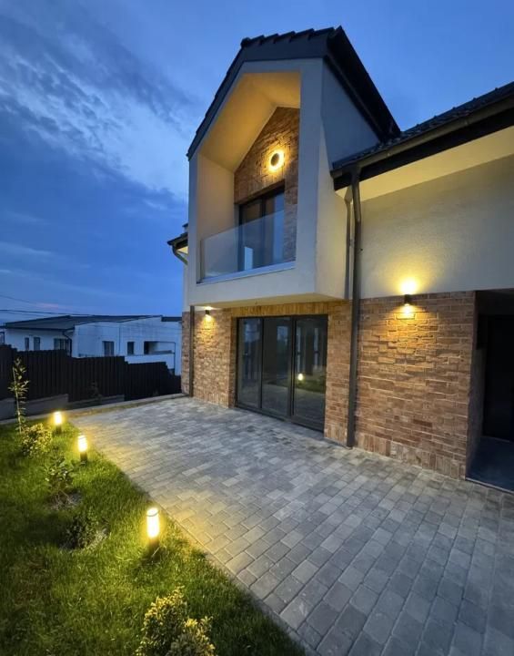 Casă individuală | D+P+E | 5 camere + apartament la demisol | zona Vivo – fotografia 2 din 8
