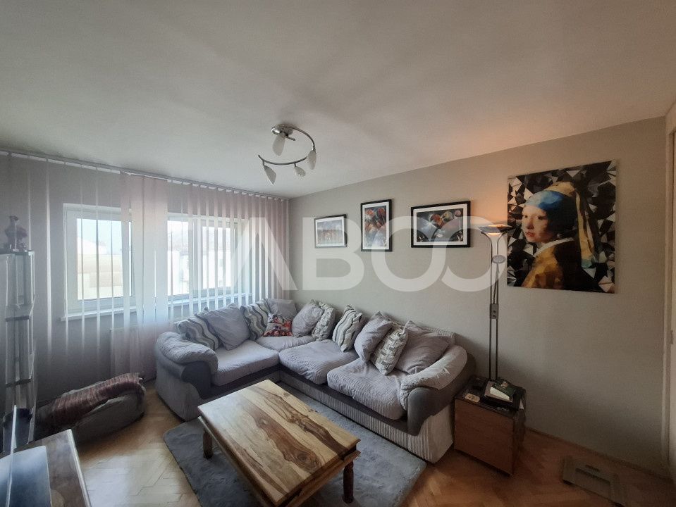 Apartament 5 camere de vanzare 138 mp utili zona Ciresica Sibiu – fotografia 3 din 25