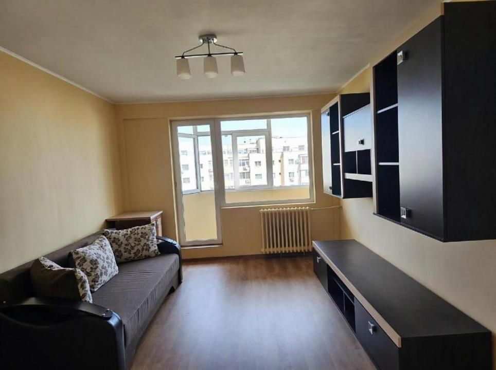 | 2 Camere | Et.8/9 | Metrou Costin Georgian | Bloc Reabilitat | Recent Renovat – fotografia 3 din 11