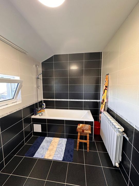 Casă P+1 cu 6 camere de vânzare în Mihail Kogălniceanu – teren 500 mp – fotografia 6 din 31