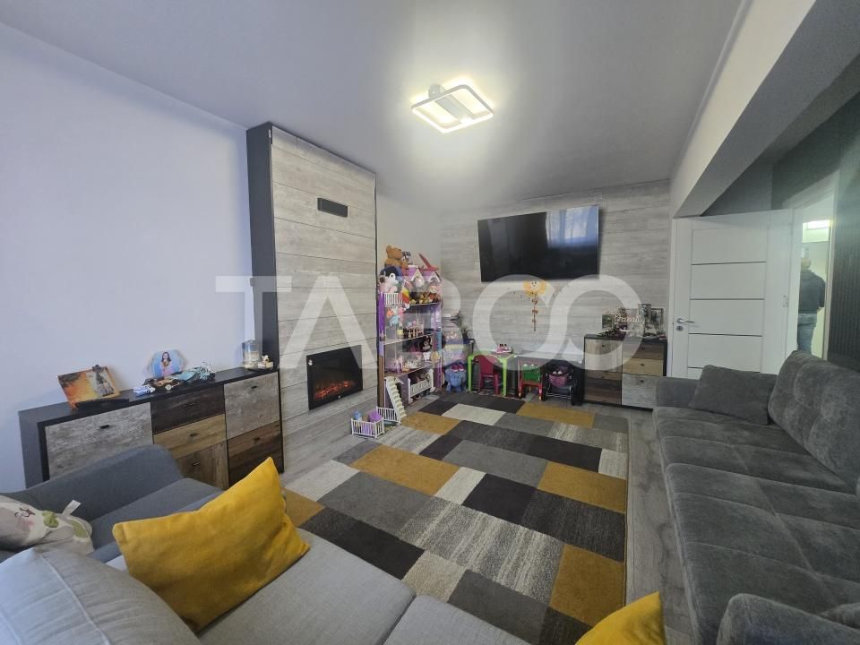 Apartament 2 camere de vanzare 51mp decomandat Vasile Aaron Sibiu – fotografia 1 din 11