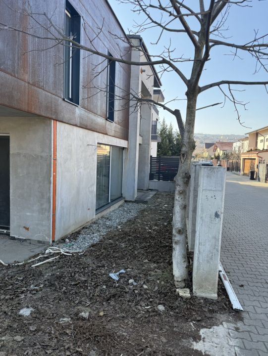 Duplex cu arhitectura deosebită , Borhanci – fotografia 2 din 11