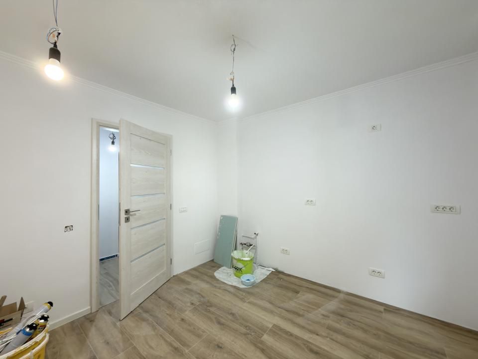 Apartament cu 3 camere, decomandat, 65mp, etaj 1 - zona Dambovita – fotografia 9 din 18