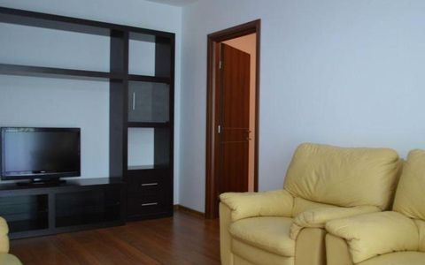 3 Camere de inchiriat | Titan | Metrou | Mobilat