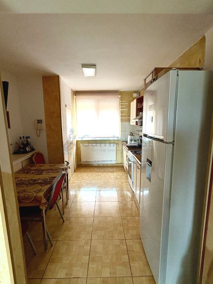 Casa de inchiriat cu garaj in Santandrei, Bihor – fotografia 9 din 13