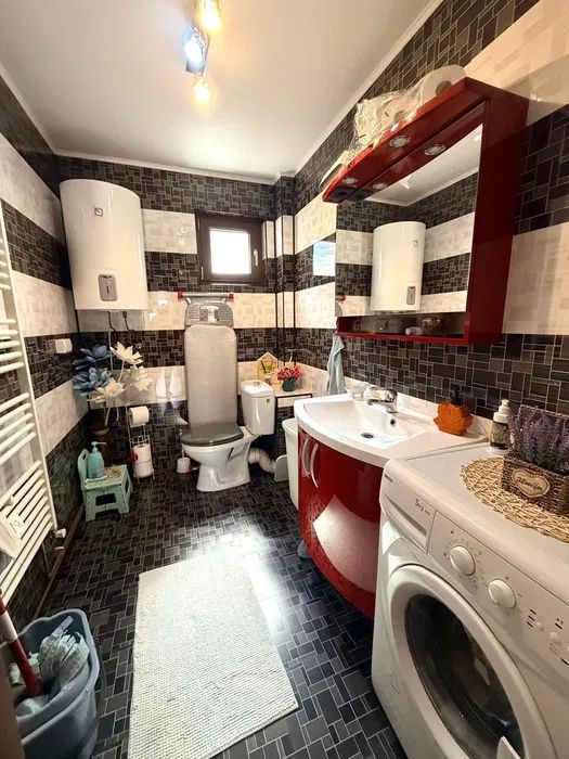 Liniște, confort și intimitate – Casă modernă, aproape de Pitești – fotografia 7 din 8