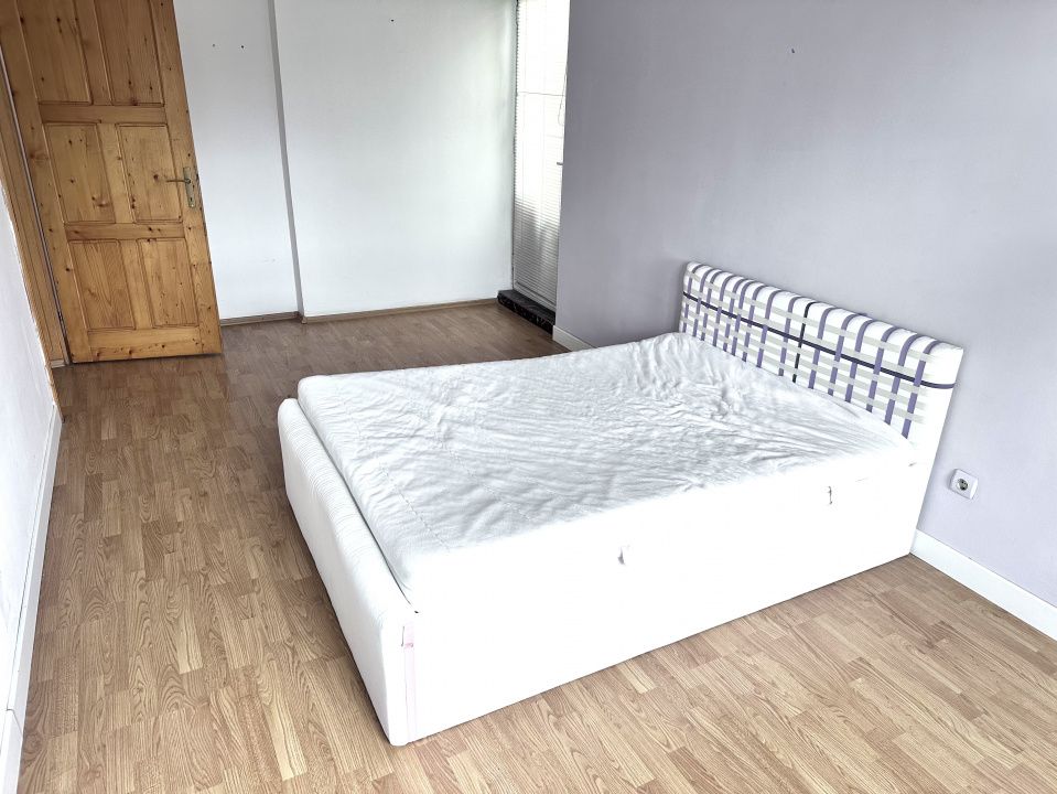 CASA DE INCHIRIAT I 4 CAMERE I 2 BAI I BUCATARIE I CETATE I NEMOBILATA – fotografia 4 din 18