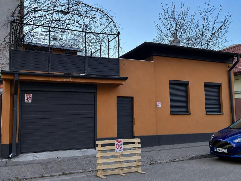 Casa 3 Camere | Piata Alba Iulia | 120 mp | Renovata | Singur Curte | – fotografia 1 din 11