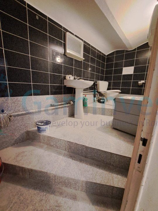Spatiu comercial demisol de inchiriat, central, Oradea, Bihor – fotografia 4 din 4