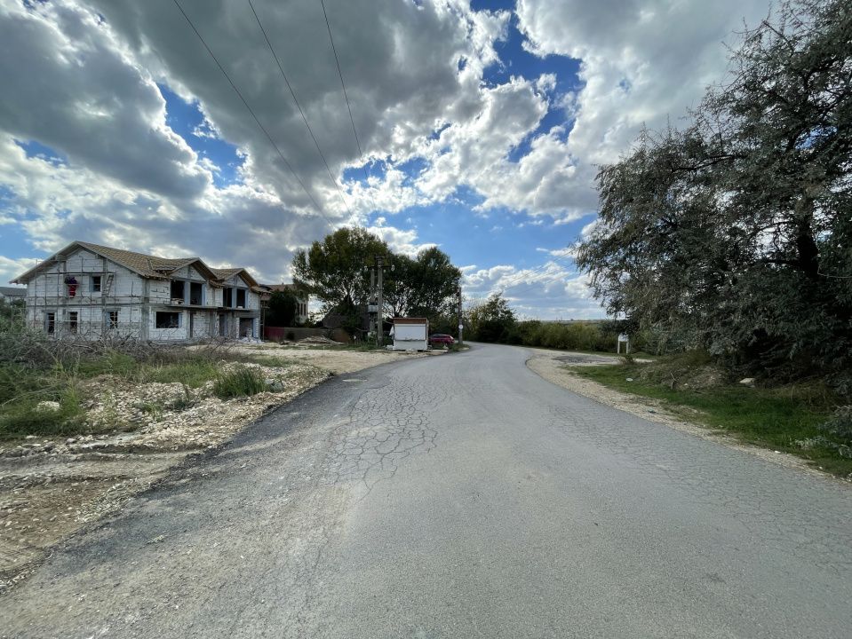 Teren de vanzare Mamaia Nord strada M2 , suprafata 2560 mp , – fotografia 2 din 3