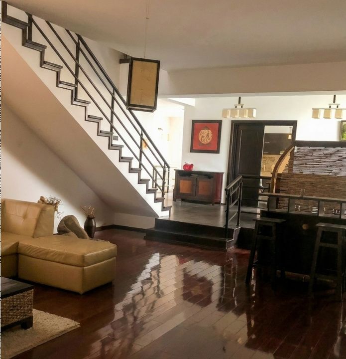 Casa D+P+E de inchiriat in Alba Iulia zona CETATE 350 mp si Teren 600 mp – fotografia 1 din 38