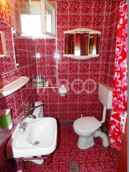 Pensiune de vanzare 13 camere si teren 3000 mp la cheie Comision 0% – fotografia 52 din 53