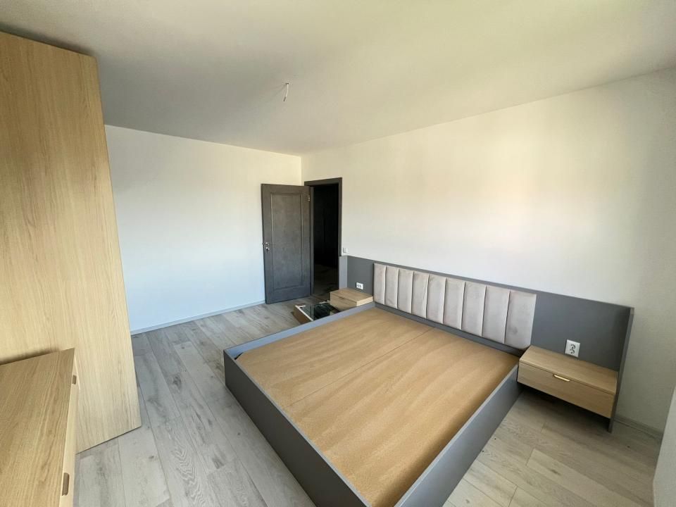 Apartament-4 Camere-Decomandat-Mobilat-Utilat-Parcare-etaj 1-Izvor-Tarlungeni – fotografia 6 din 14