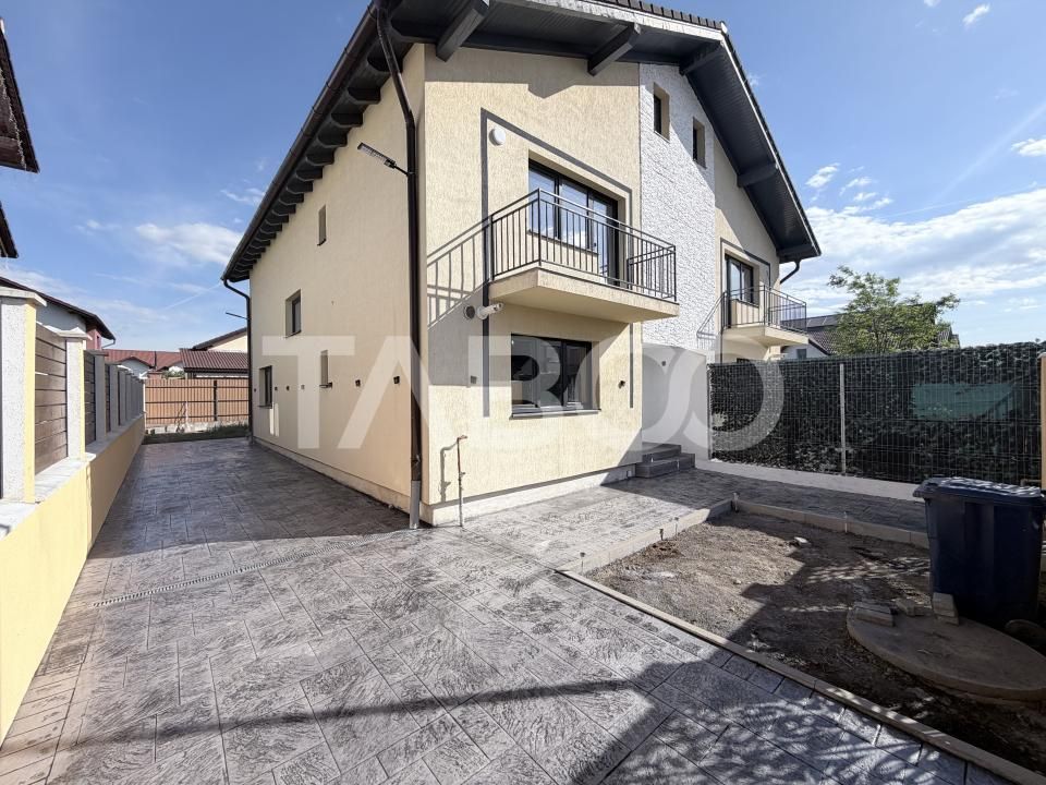 Duplex P+E+pod 4 camere curte amenajata gata de mutare Arhitectilor – fotografia 9 din 19