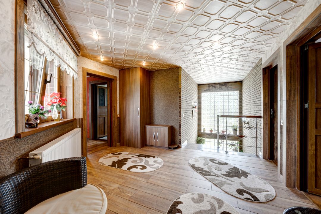 Afumați – Trandafirului, casă cărămidă 6 camere, teren 750 mp, 2 garaje – fotografia 11 din 19