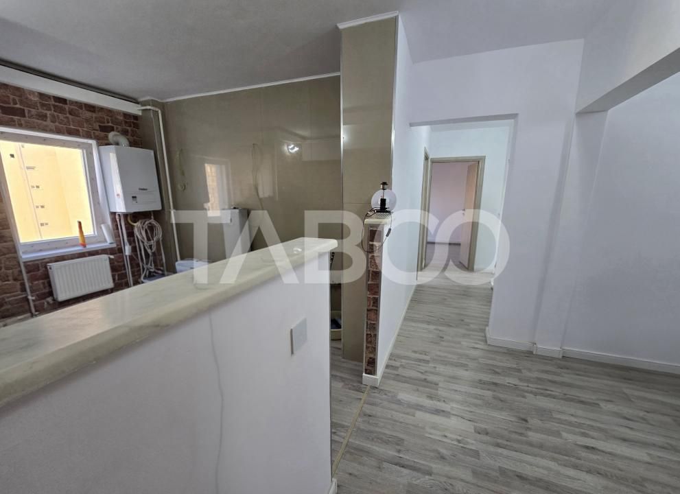 Apartament 3 camere decomandat 2 bai balcon Mihai Viteazul Sibiu – fotografia 11 din 13