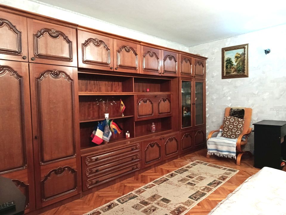 Apartament 3 camere decomandat, Etaj 2/8, metrou Piata Iancului – fotografia 2 din 11