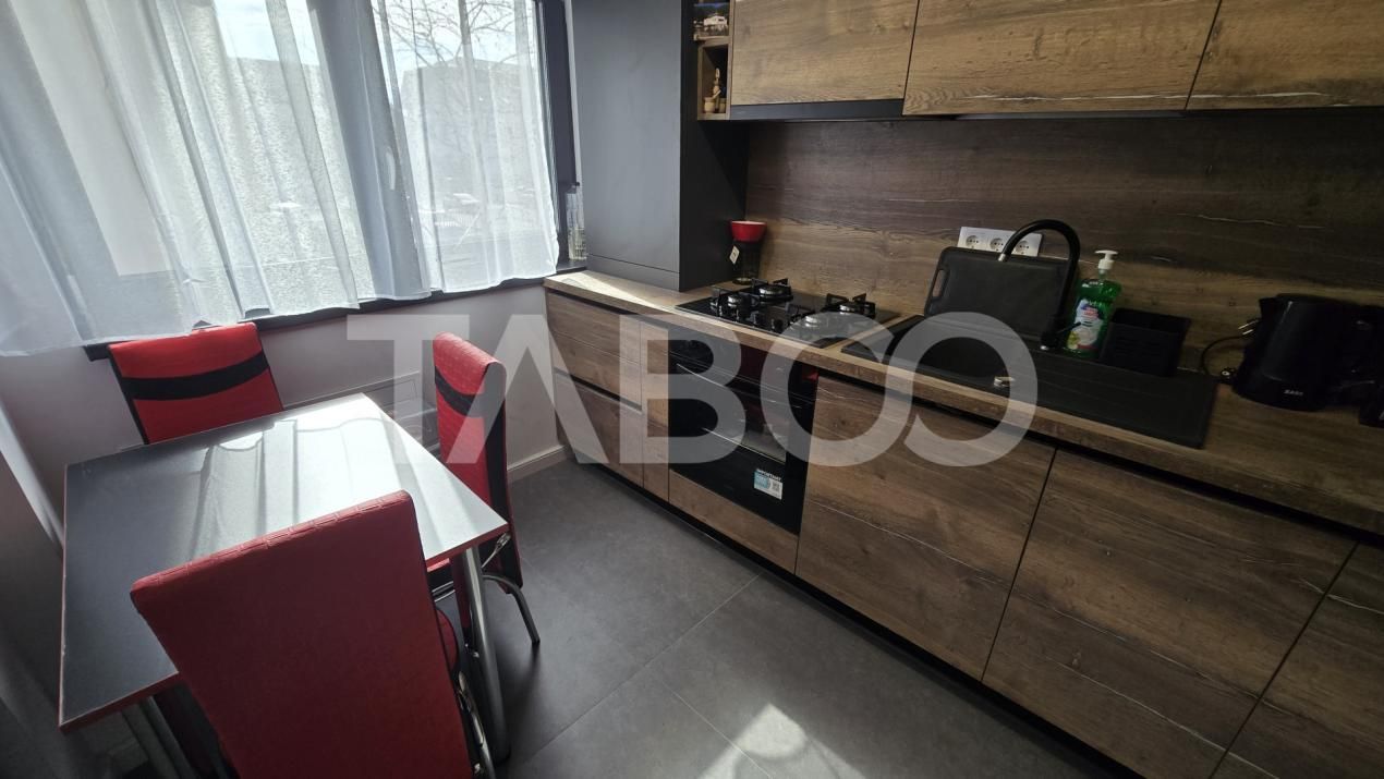 Apartament de vanzare 3 camere 2 balcoane in zona Selimbar SIbiu – fotografia 4 din 10