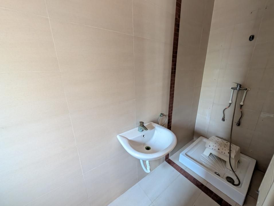 Casa 5 camere 220mp | 0 comision | Tunari central | 200mp teren – fotografia 26 din 47