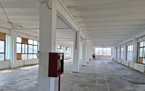 Hala depozitare/productie in Piata 1 Mai