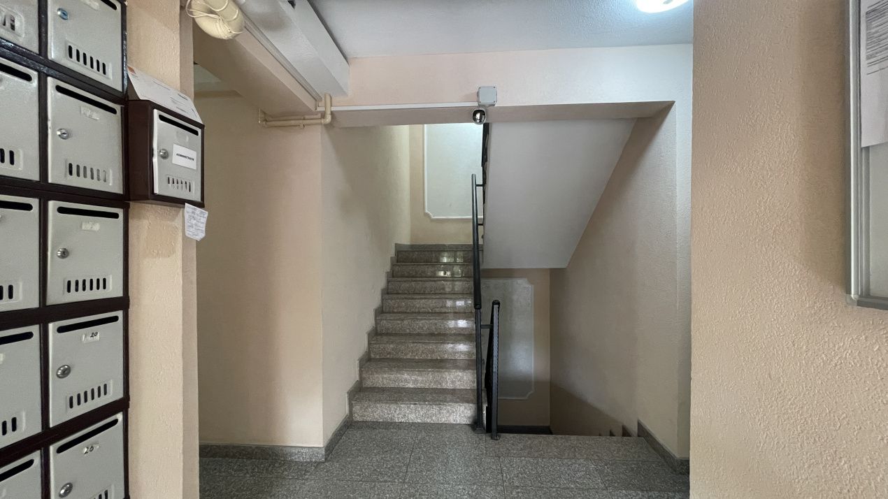 2 camere de închiriat | metrou 1 Decembrie | Loc de parcare inclus – fotografia 11 din 12
