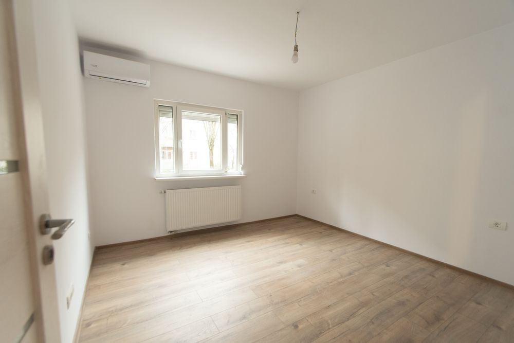 2 camere decomandat | renovat | centrala proprie | zona excelenta | – fotografia 3 din 8
