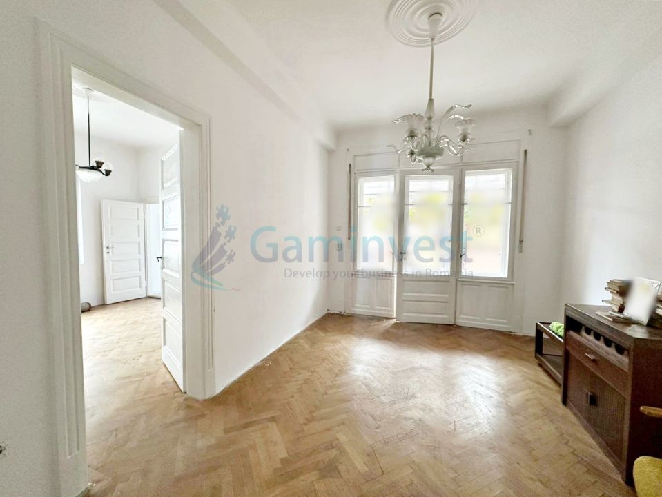 Doua case independente,singur in curte, central, Oradea – fotografia 1 din 10