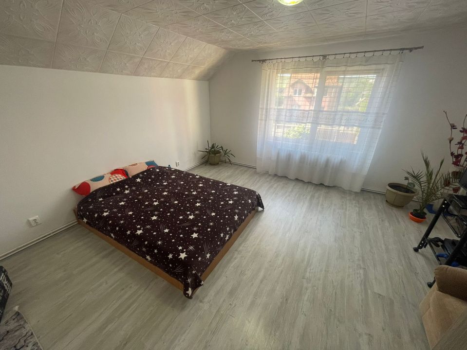 Casa individuala, impreuna cu spatiu comercial amplasata pe un teren de 620 mp! – fotografia 13 din 26