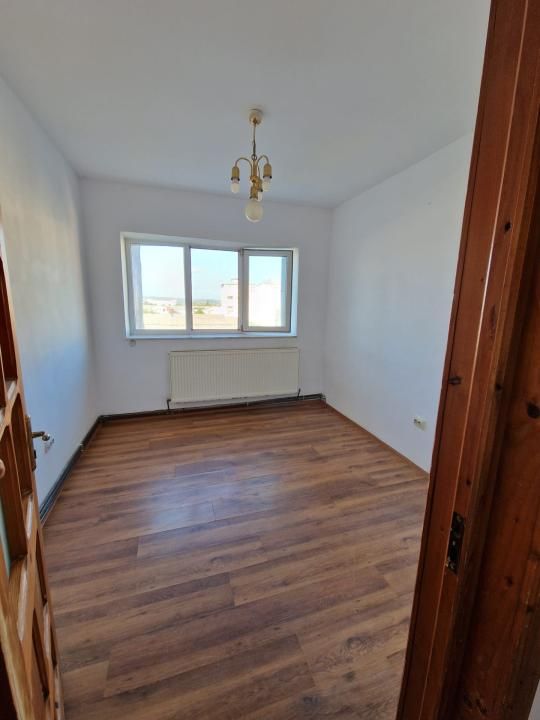 Apartament 3 camere Micro 4 ,et 7 – fotografia 6 din 10